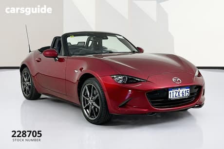Red 2018 Mazda MX-5 Convertible Roadster Gt