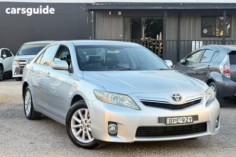 2010 Toyota Camry Sedan Luxury Hybrid