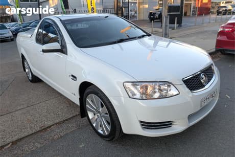 White 2013 Holden Commodore Utility Omega (Lpg)