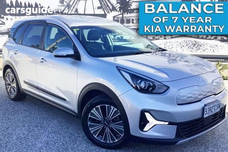 Silver 2022 Kia Niro Wagon Plus Hev
