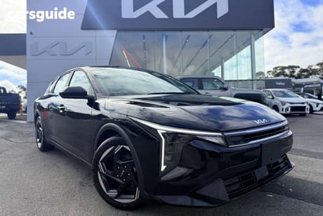 Black 2026 Kia K4 Hatchback Sport+