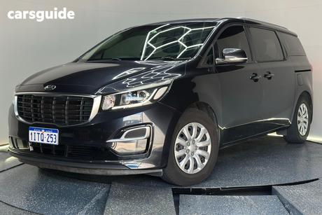 Grey 2018 Kia Carnival Wagon S
