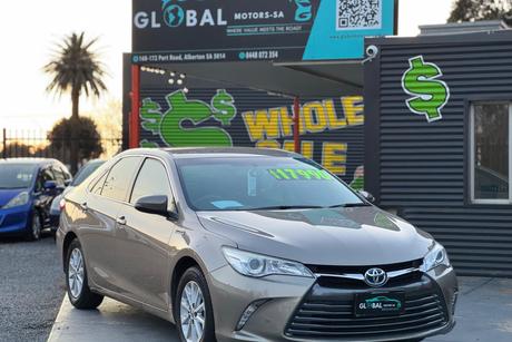 Bronze 2015 Toyota Camry Sedan ALTISE HYBRID AVV50R MY15