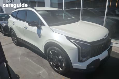 White 2026 Kia Sportage Wagon Sx+ (Awd)