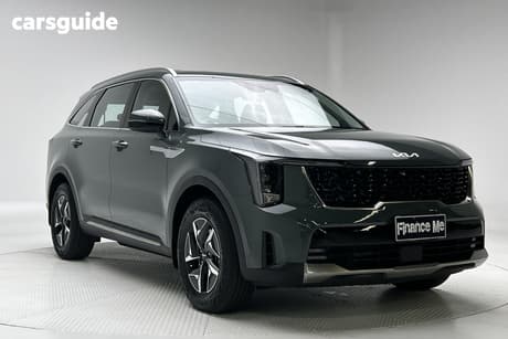 Green 2025 Kia Sorento Wagon S Hev Fwd
