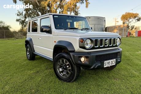 White 2024 Suzuki Jimny Wagon Xl