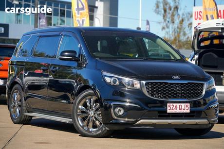 Black 2016 Kia Carnival Wagon Platinum