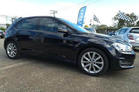 Black 2014 Volkswagen Golf Hatchback 110 Tdi Highline