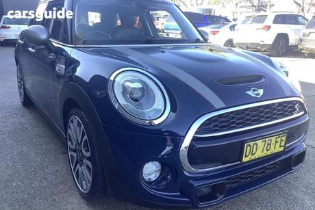 Blue 2017 Mini Cooper Hatchback S 5D Hatch