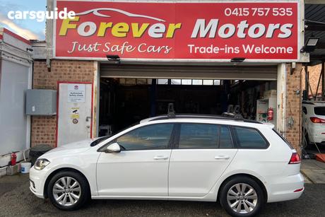 White 2020 Volkswagen Golf Wagon 110 Tsi Trendline