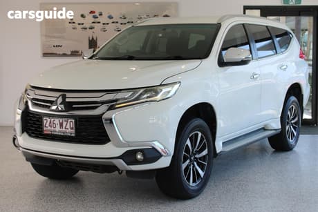White 2016 Mitsubishi Pajero Sport Wagon Glx (4X4)