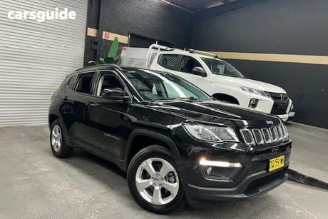 Black 2018 Jeep Compass Wagon Longitude (Fwd)