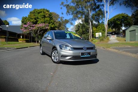 Silver 2018 Volkswagen Golf Hatchback 110 Tsi Trendline