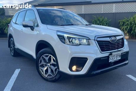 White 2018 Subaru Forester Wagon 2.5I (Awd)
