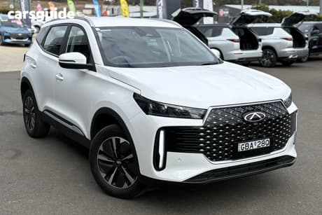 White 2025 Chery Tiggo 4 Wagon Urban Hev