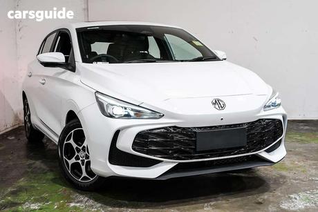 White 2025 MG MG3 Hatchback Essence