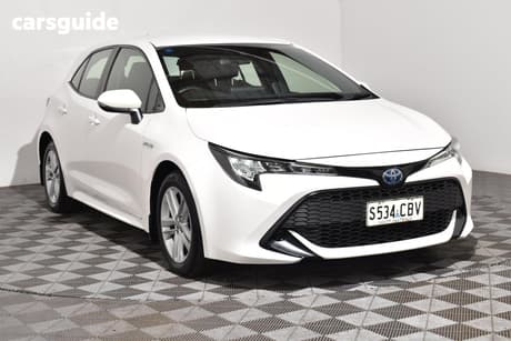 White 2019 Toyota Corolla Hatchback Ascent Sport (Hybrid)