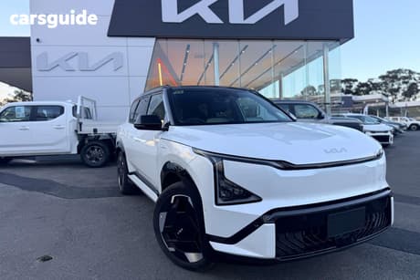 White 2026 Kia EV5 Wagon Gt-Line Awd Lr