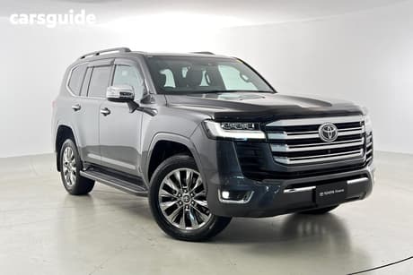 Silver 2022 Toyota Landcruiser Wagon Lc300 Sahara Zx (4X4)