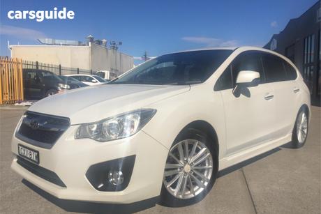 White 2014 Subaru Impreza Hatchback 2.0I-S (Awd)