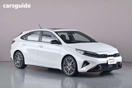 White 2023 Kia Cerato Hatchback Gt
