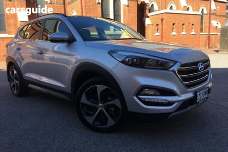 Silver 2017 Hyundai Tucson Wagon Highlander (Awd)