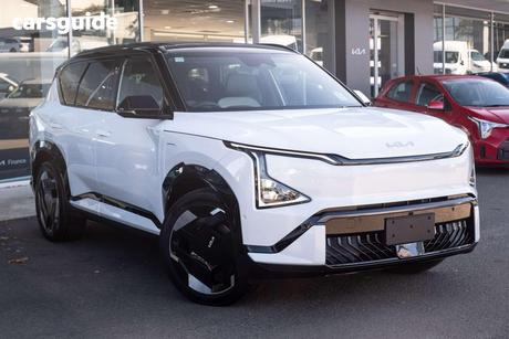 White 2026 Kia EV5 Wagon Gt-Line Awd Lr