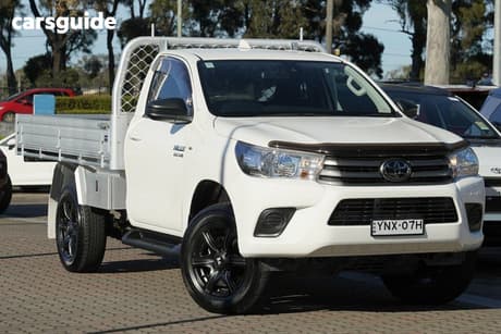 White 2023 Toyota Hilux Cab Chassis Sr (4X4)