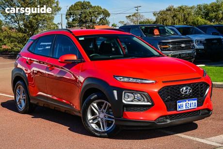Orange 2018 Hyundai Kona Wagon Active