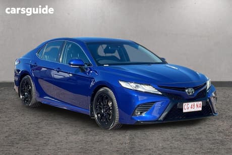 Blue 2020 Toyota Camry Sedan Sx