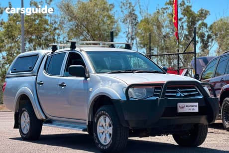 Silver 2015 Mitsubishi Triton Double Cab Utility Glx (4X4)