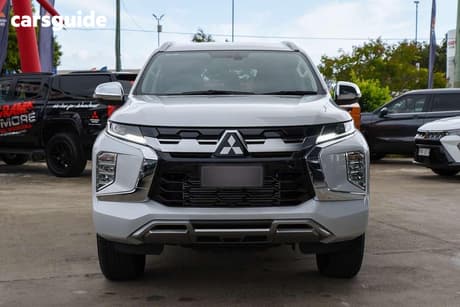 White 2024 Mitsubishi Pajero Sport Wagon Gls (4Wd) 7 Seat