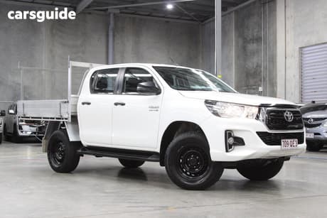White 2018 Toyota Hilux Double Cab Pick Up Sr Hi-Rider