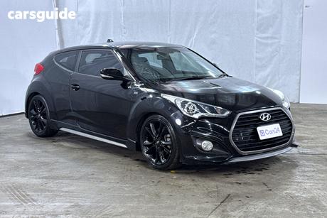 Black 2015 Hyundai Veloster Coupe Sr Turbo