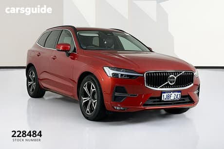 Red 2021 Volvo XC60 Wagon B5 Momentum Mhev