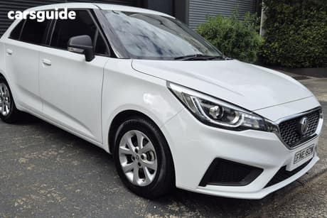 White 2025 MG MG3 Hatchback Excite
