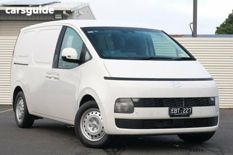 White 2026 Hyundai Staria Van Load 2S 1.6 Hev Liftback