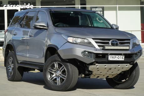 Silver 2020 Toyota Fortuner Wagon Gx