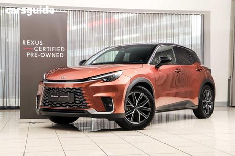 Bronze 2025 Lexus LBX Wagon Luxury 2Wd (Hybrid)