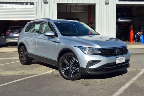 Silver 2023 Volkswagen Tiguan Wagon 110Tsi Life