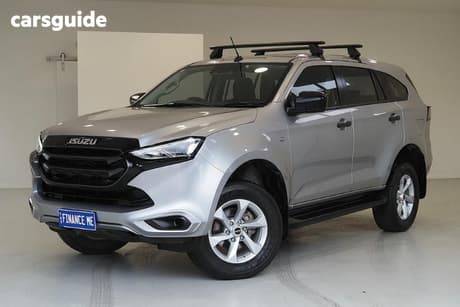 Silver 2023 Isuzu MU-X Wagon Ls-M (4X4)