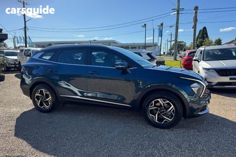 Blue 2024 Kia Sportage Wagon S (Fwd)