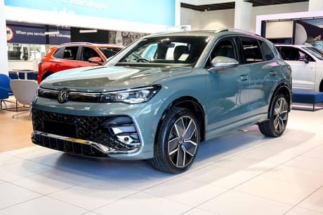 Green 2026 Volkswagen Tiguan Wagon 195Tsi R-Line