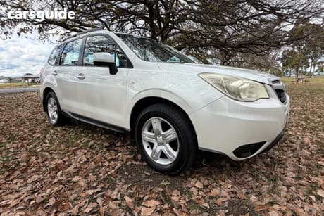 White 2013 Subaru Forester Wagon 2.5I