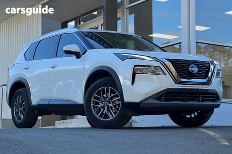 White 2025 Nissan X-Trail Wagon St (2Wd)