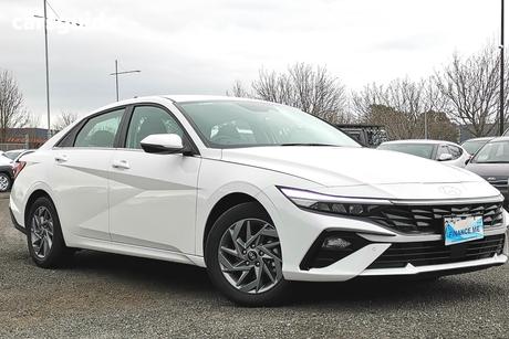 White 2024 Hyundai I30 Sedan (Bev)