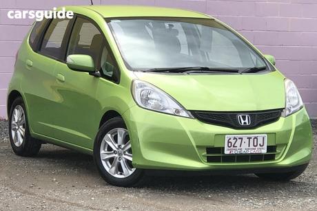 Green 2013 Honda Jazz Hatchback Vibe