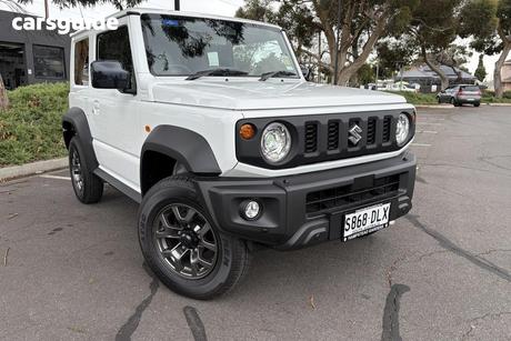 White 2025 Suzuki Jimny Wagon Glx