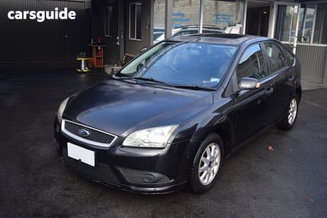 Grey 2007 Ford Focus Hatchback Lx