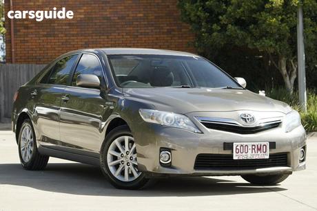 Silver 2010 Toyota Camry Sedan Hybrid